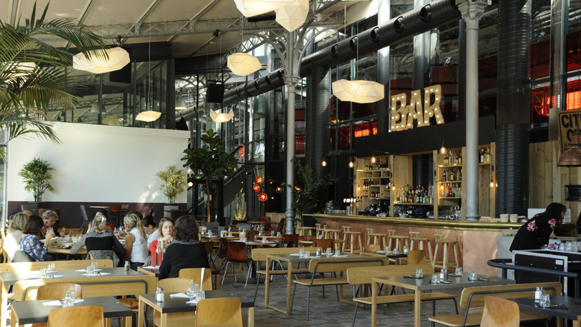 Le bon spot : La Petite Halle