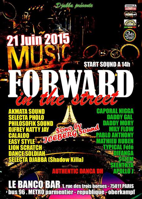 Big forward in the street fete de la musique