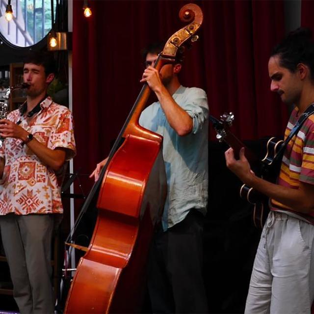 Big jazz brunch oleo trio 1