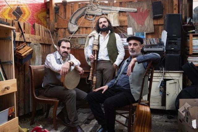 Big cafe concert telamure tarantella roots 1