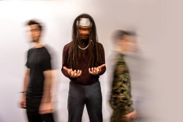 Big akinroots 1