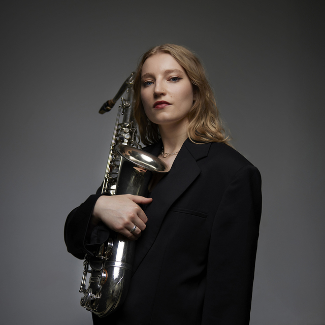Big emma rawicz freddie jensen 1